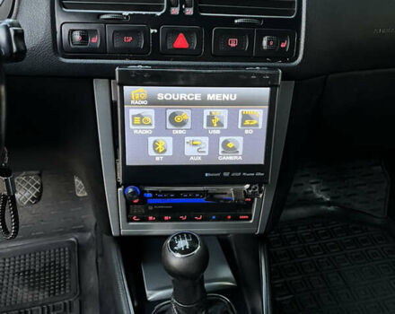 Синий Фольксваген Бора, объемом двигателя 1.6 л и пробегом 260 тыс. км за 3900 $, фото 12 на Automoto.ua