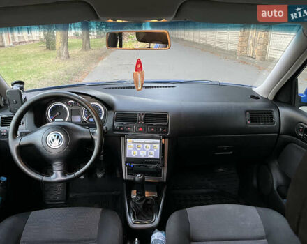 Синий Фольксваген Бора, объемом двигателя 1.6 л и пробегом 260 тыс. км за 3900 $, фото 18 на Automoto.ua