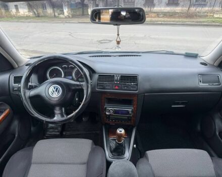 Синій Фольксваген Бора, об'ємом двигуна 1.9 л та пробігом 300 тис. км за 1999 $, фото 7 на Automoto.ua