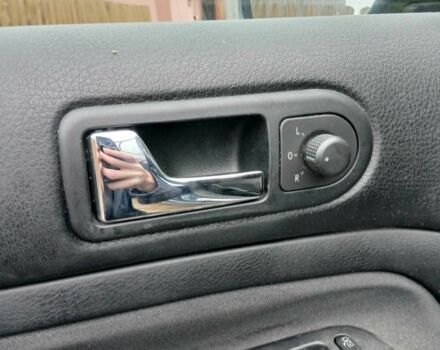 Синий Фольксваген Бора, объемом двигателя 1.6 л и пробегом 226 тыс. км за 4700 $, фото 13 на Automoto.ua