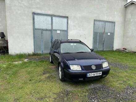 Фольксваген Бора 1999 у Хусте на Automoto.ua Синій Фольксваген Бора, об'ємом двигуна 1.9 л та пробігом 300 тис. км за 4100 $, фото 1 на Automoto.ua