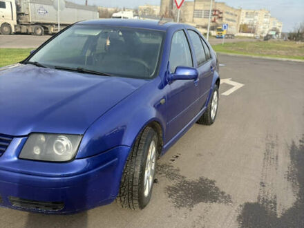 Синий Фольксваген Бора, объемом двигателя 1.9 л и пробегом 250 тыс. км за 4500 $, фото 1 на Automoto.ua