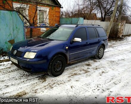 Синій Фольксваген Бора, об'ємом двигуна 1.9 л та пробігом 400 тис. км за 2500 $, фото 1 на Automoto.ua