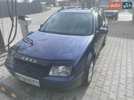 Синий Фольксваген Бора, объемом двигателя 1.9 л и пробегом 454 тыс. км за 3900 $, фото 1 на Automoto.ua