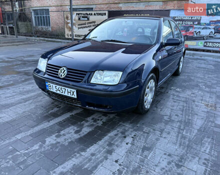 Синий Фольксваген Бора, объемом двигателя 1.6 л и пробегом 171 тыс. км за 3999 $, фото 1 на Automoto.ua