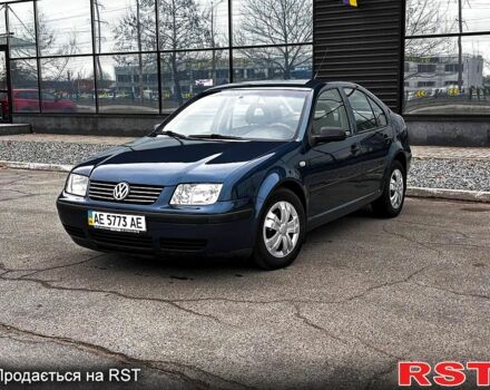 Синий Фольксваген Бора, объемом двигателя 1.6 л и пробегом 279 тыс. км за 3700 $, фото 1 на Automoto.ua