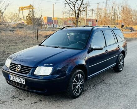 Синий Фольксваген Бора, объемом двигателя 0 л и пробегом 200 тыс. км за 2499 $, фото 1 на Automoto.ua