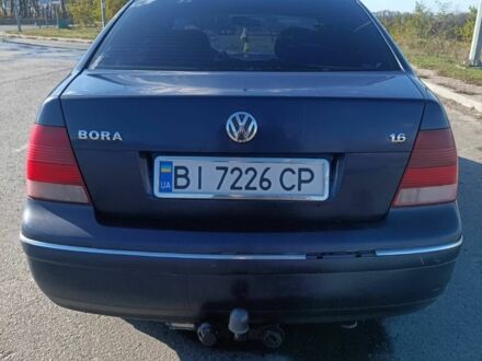 Фольксваген Бора 2002 в Полтаве на Automoto.ua Синий Фольксваген Бора, объемом двигателя 1.6 л и пробегом 200 тыс. км за 3800 $, фото 1 на Automoto.ua