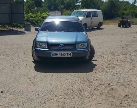 Синий Фольксваген Бора, объемом двигателя 1.6 л и пробегом 250 тыс. км за 5500 $, фото 1 на Automoto.ua