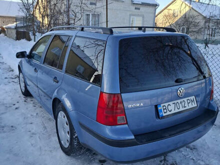 Синій Фольксваген Бора, об'ємом двигуна 1.6 л та пробігом 295 тис. км за 4300 $, фото 1 на Automoto.ua