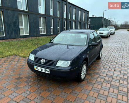 Синій Фольксваген Бора, об'ємом двигуна 1.6 л та пробігом 298 тис. км за 3499 $, фото 1 на Automoto.ua