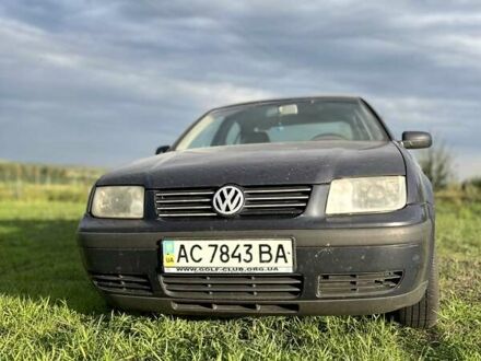 Синий Фольксваген Бора, объемом двигателя 1.6 л и пробегом 465 тыс. км за 2500 $, фото 1 на Automoto.ua