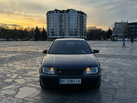 Фольксваген Бора 2005 у Кременчуге на Automoto.ua Синій Фольксваген Бора, об'ємом двигуна 1.6 л та пробігом 212 тис. км за 3999 $, фото 1 на Automoto.ua