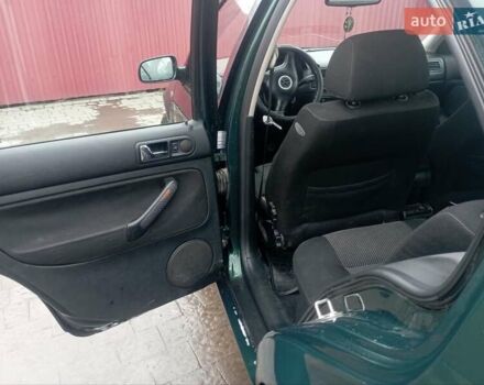 Зеленый Фольксваген Бора, объемом двигателя 1.6 л и пробегом 344 тыс. км за 2699 $, фото 11 на Automoto.ua