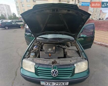 Зелений Фольксваген Бора, об'ємом двигуна 1.6 л та пробігом 302 тис. км за 3200 $, фото 27 на Automoto.ua