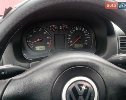 Зеленый Фольксваген Бора, объемом двигателя 1.6 л и пробегом 344 тыс. км за 2699 $, фото 14 на Automoto.ua