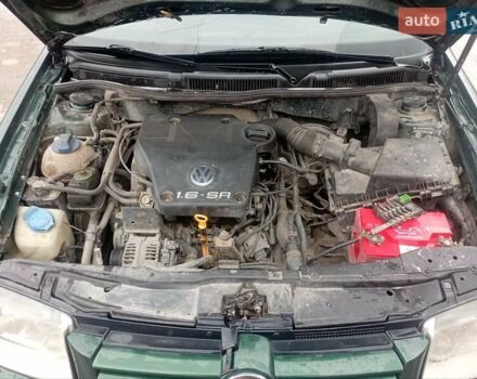 Зеленый Фольксваген Бора, объемом двигателя 1.6 л и пробегом 344 тыс. км за 2699 $, фото 13 на Automoto.ua