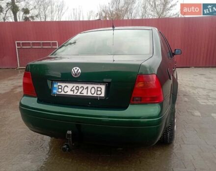 Зеленый Фольксваген Бора, объемом двигателя 1.6 л и пробегом 344 тыс. км за 2699 $, фото 3 на Automoto.ua