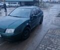 Зелений Фольксваген Бора, об'ємом двигуна 1.6 л та пробігом 274 тис. км за 3000 $, фото 1 на Automoto.ua