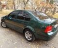 Зеленый Фольксваген Бора, объемом двигателя 1.6 л и пробегом 290 тыс. км за 3749 $, фото 2 на Automoto.ua