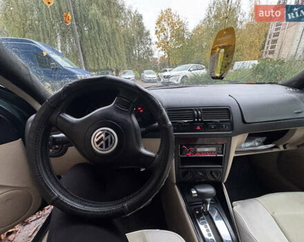 Фольксваген Бора 2001 у Рівному на Automoto.ua Зелений Фольксваген Бора, об'ємом двигуна 1.98 л та пробігом 230 тис. км за 2900 $, фото 6 на Automoto.ua