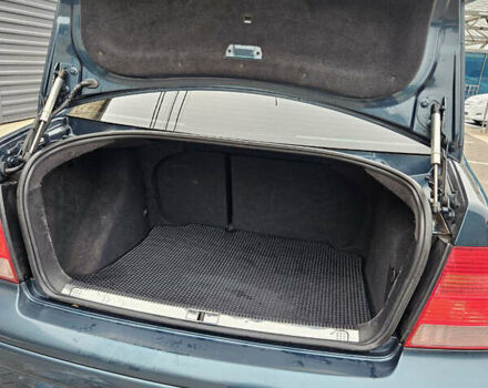 Зеленый Фольксваген Бора, объемом двигателя 1.6 л и пробегом 283 тыс. км за 4200 $, фото 3 на Automoto.ua