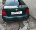 Зеленый Фольксваген Бора, объемом двигателя 2 л и пробегом 270 тыс. км за 2700 $, фото 5 на Automoto.ua