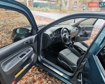 Зеленый Фольксваген Бора, объемом двигателя 1.6 л и пробегом 251 тыс. км за 5200 $, фото 9 на Automoto.ua
