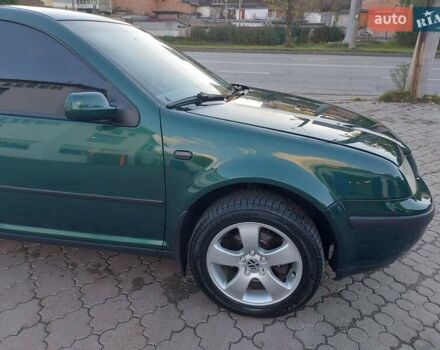 Зеленый Фольксваген Бора, объемом двигателя 1.6 л и пробегом 352 тыс. км за 4000 $, фото 2 на Automoto.ua