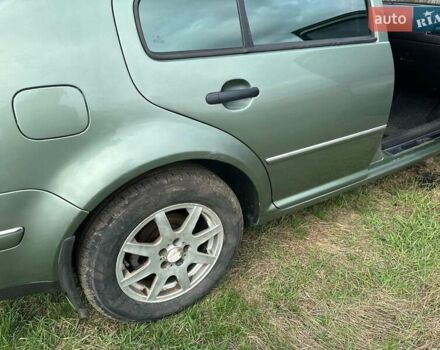 Зеленый Фольксваген Бора, объемом двигателя 1.6 л и пробегом 380 тыс. км за 4200 $, фото 9 на Automoto.ua