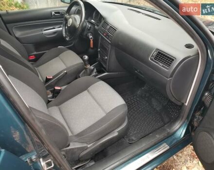 Зеленый Фольксваген Бора, объемом двигателя 1.6 л и пробегом 251 тыс. км за 5200 $, фото 10 на Automoto.ua