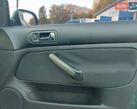 Зеленый Фольксваген Бора, объемом двигателя 1.6 л и пробегом 352 тыс. км за 4000 $, фото 19 на Automoto.ua