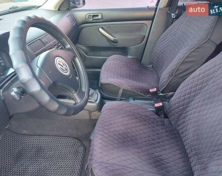 Зеленый Фольксваген Бора, объемом двигателя 1.6 л и пробегом 352 тыс. км за 4000 $, фото 21 на Automoto.ua