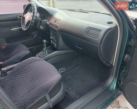 Зеленый Фольксваген Бора, объемом двигателя 1.6 л и пробегом 352 тыс. км за 4000 $, фото 17 на Automoto.ua