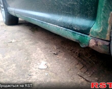 Зеленый Фольксваген Бора, объемом двигателя 1.9 л и пробегом 390 тыс. км за 2860 $, фото 7 на Automoto.ua