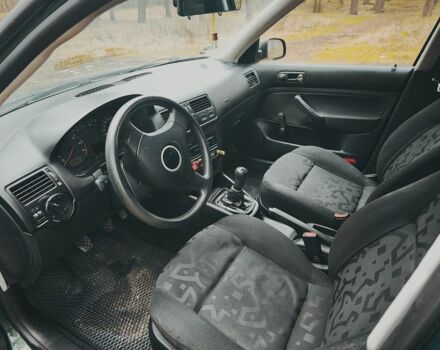 Зелений Фольксваген Бора, об'ємом двигуна 1.6 л та пробігом 273 тис. км за 4200 $, фото 13 на Automoto.ua