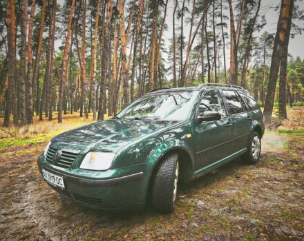 Зелений Фольксваген Бора, об'ємом двигуна 1.6 л та пробігом 273 тис. км за 4200 $, фото 1 на Automoto.ua
