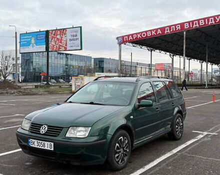 Зелений Фольксваген Бора, об'ємом двигуна 1.98 л та пробігом 219 тис. км за 3600 $, фото 7 на Automoto.ua