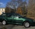 Зеленый Фольксваген Бора, объемом двигателя 1.6 л и пробегом 245 тыс. км за 4100 $, фото 1 на Automoto.ua