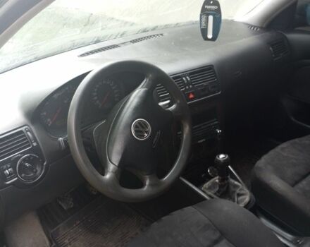 Зеленый Фольксваген Бора, объемом двигателя 1.9 л и пробегом 234 тыс. км за 2599 $, фото 6 на Automoto.ua