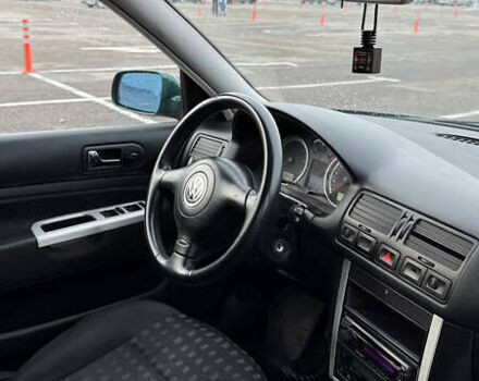 Зелений Фольксваген Бора, об'ємом двигуна 1.98 л та пробігом 219 тис. км за 3600 $, фото 23 на Automoto.ua