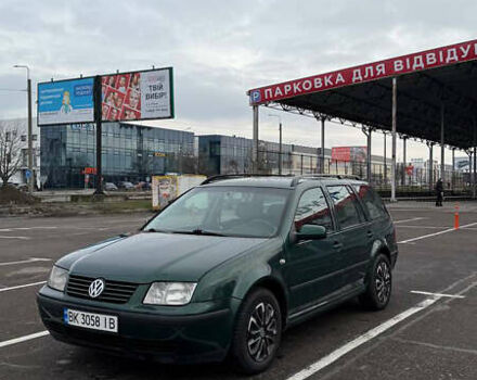 Зелений Фольксваген Бора, об'ємом двигуна 1.98 л та пробігом 219 тис. км за 3600 $, фото 8 на Automoto.ua