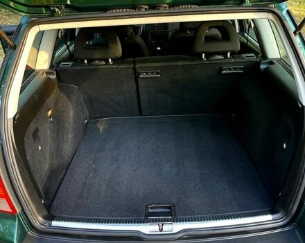 Зелений Фольксваген Бора, об'ємом двигуна 1.6 л та пробігом 240 тис. км за 4100 $, фото 6 на Automoto.ua