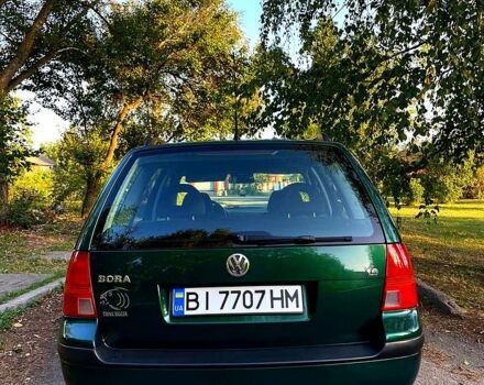 Зелений Фольксваген Бора, об'ємом двигуна 1.6 л та пробігом 240 тис. км за 4100 $, фото 2 на Automoto.ua