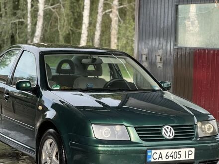 Зелений Фольксваген Бора, об'ємом двигуна 1.6 л та пробігом 284 тис. км за 3200 $, фото 1 на Automoto.ua