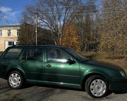 Зеленый Фольксваген Бора, объемом двигателя 1.6 л и пробегом 245 тыс. км за 4100 $, фото 1 на Automoto.ua