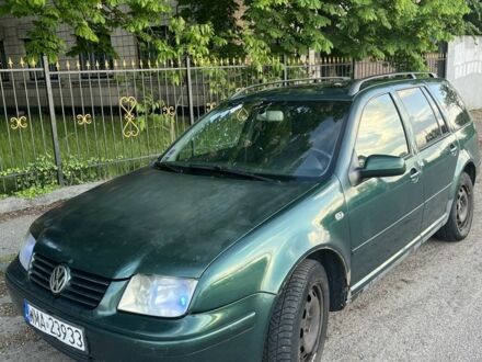 Фольксваген Бора 2000 у Сумах на Automoto.ua Зелений Фольксваген Бора, об'ємом двигуна 1.9 л та пробігом 380 тис. км за 1999 $, фото 1 на Automoto.ua