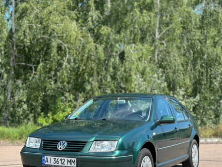 Зеленый Фольксваген Бора, объемом двигателя 1.6 л и пробегом 220 тыс. км за 4200 $, фото 1 на Automoto.ua