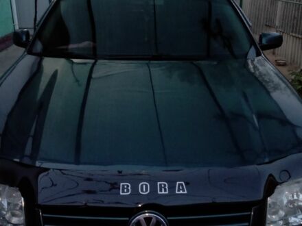 Фольксваген Бора 2001 у Подільськ (Котовськ) на Automoto.ua Зелений Фольксваген Бора, об'ємом двигуна 1.6 л та пробігом 259 тис. км за 4400 $, фото 1 на Automoto.ua