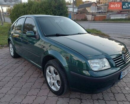 Зеленый Фольксваген Бора, объемом двигателя 1.6 л и пробегом 352 тыс. км за 4000 $, фото 1 на Automoto.ua